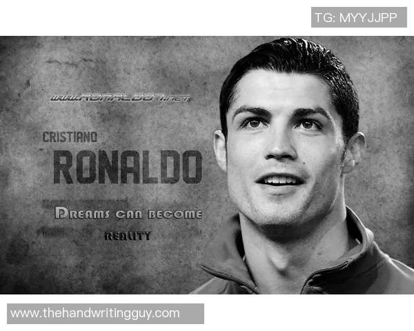 足球明星炫酷瞬间大集合展现他们的风采与魅力